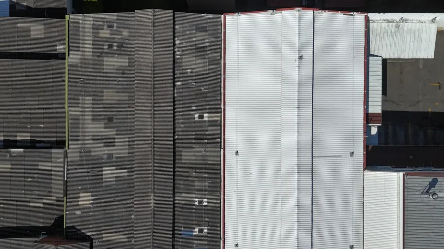 Cambio de cubierta en bodega, comparación aérea — DEKO Estructuras Carrillo